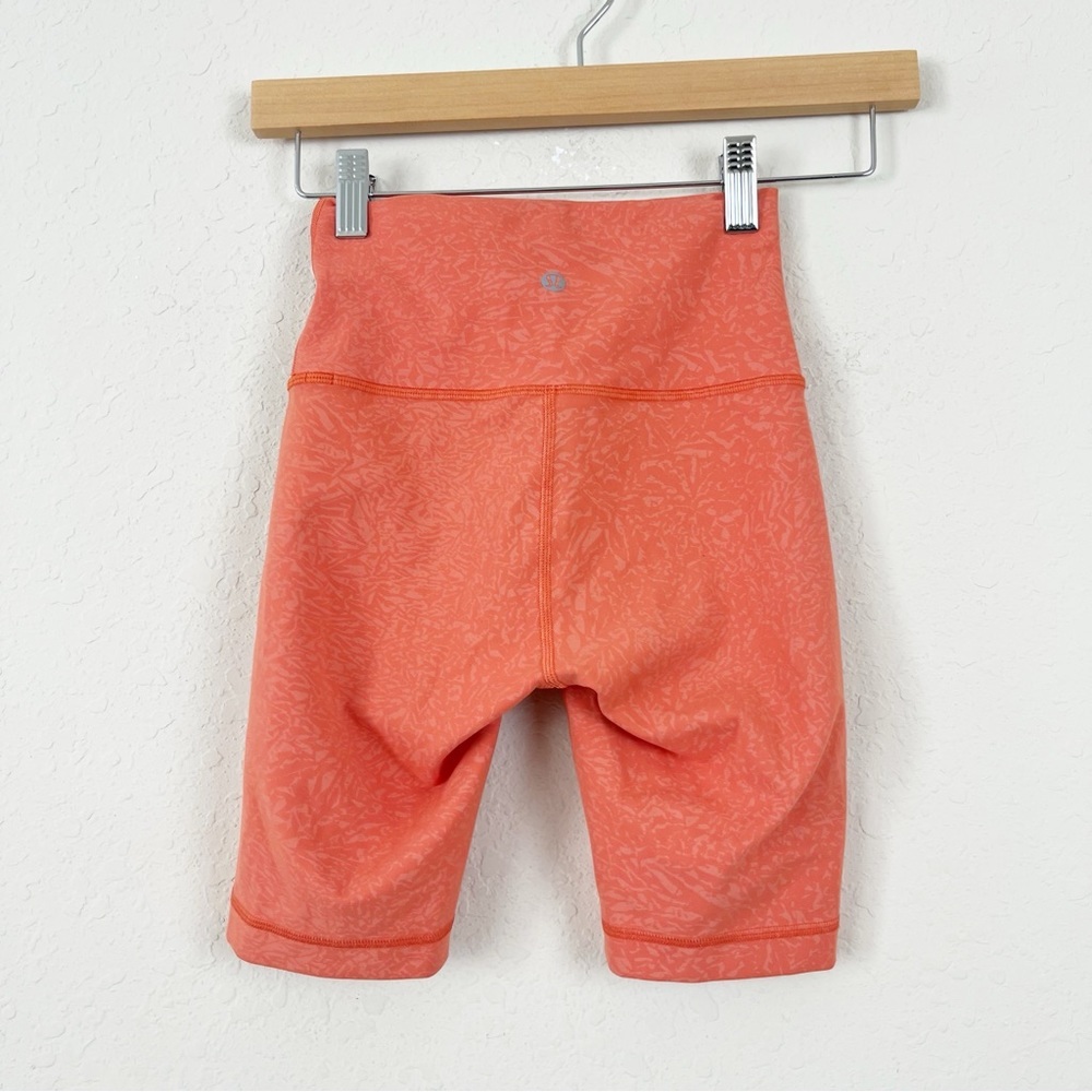 Lululemon Wunder Train High Rise Short Orange Printed Size 2